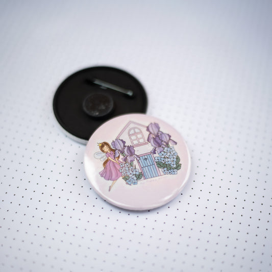 Cottage core pin badge + magnet